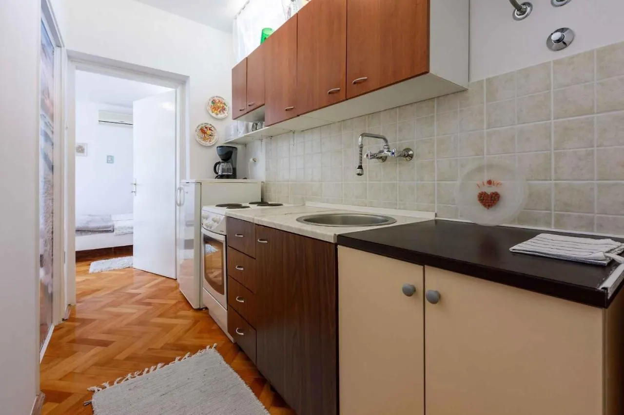 One-Bedroom Apartment In Dramalj X